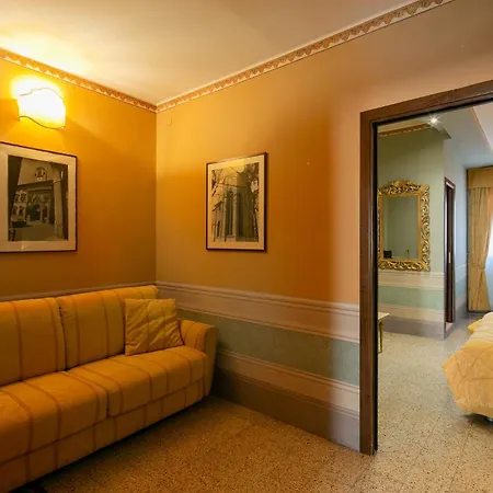 I Portici Hotel - Residenza D'Epoca-3